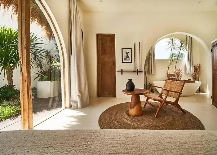 Villa Gorgeous Mediterranean Style 2 Bed, Pick! *
