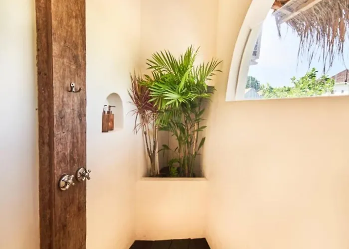 Villa Gorgeous Mediterranean Style 2 Bed, Pick! Canggu (Bali)